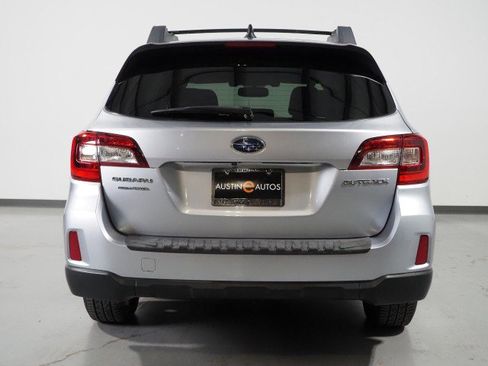 Used 2016 Subaru Outback 2.5i Premium image 45