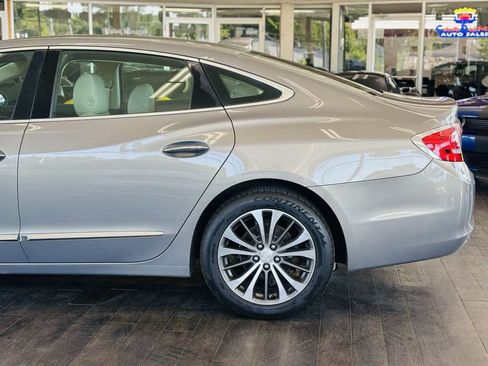 Used 2017 Buick LaCrosse Premium AWD/4WD image 14