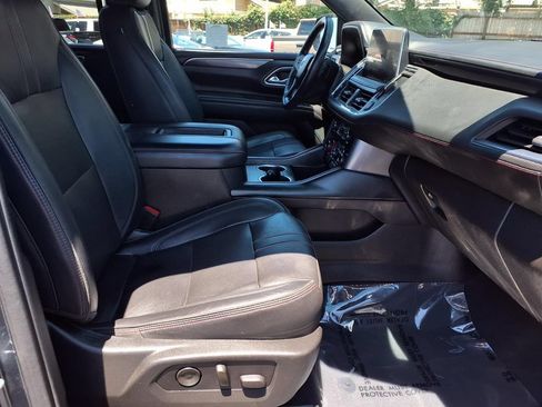 Used 2021 Chevrolet Tahoe RST w/ Luxury Package RWD image 23