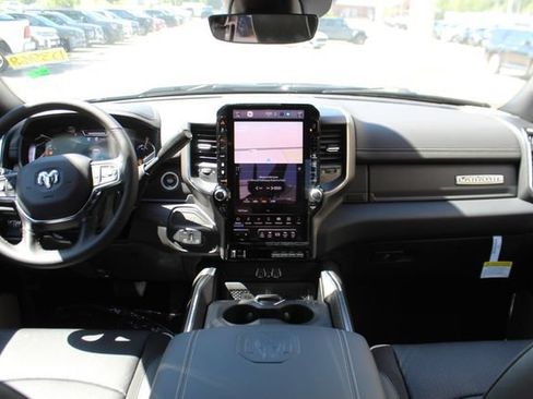 New 2026 RAM 3500 Laramie AWD/4WD image 15