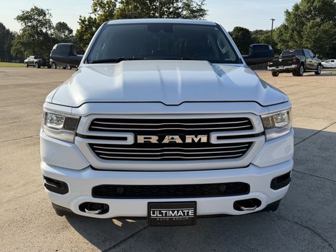 Used 2022 RAM 1500 Laramie AWD/4WD image 3