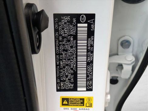 Used 2017 Lexus CT 200h image 26