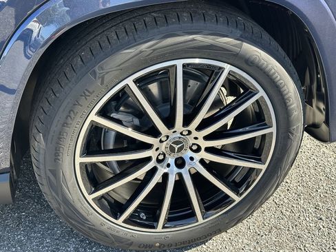 New 2026 Mercedes-Benz GLS 450 4MATIC image 14