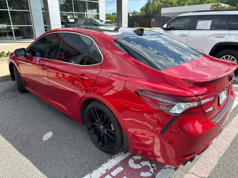 Used 2024 Toyota Camry XSE image 3