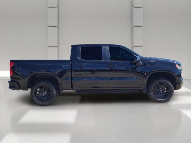 Used 2024 Chevrolet Silverado 1500 LT Trail Boss AWD/4WD image 4