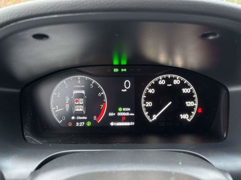 Certified 2025 Honda HR-V Sport image 17