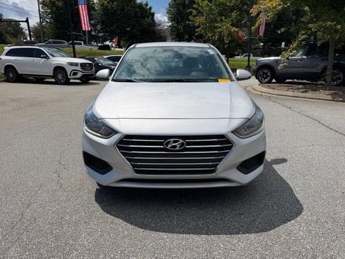 Used 2022 Hyundai Accent SE FWD image 8