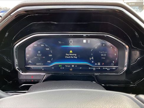 Used 2023 Chevrolet Silverado 1500 ZR2 w/ Technology Package image 21