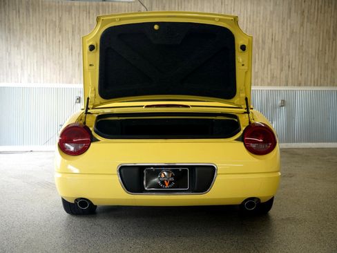 Used 2002 Ford Thunderbird 2dr Conv w/Hardtop Premium image 31