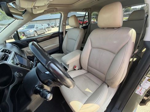 Used 2019 Subaru Outback 2.5i Limited w/ Popular Package #2 AWD/4WD image 13