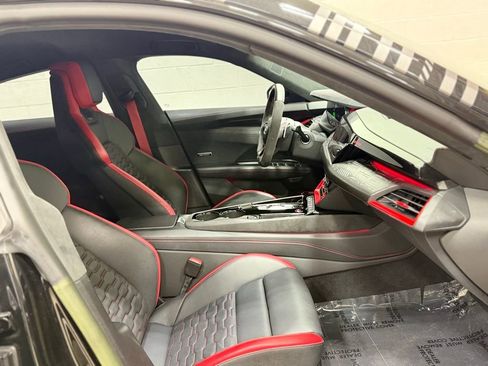 Used 2023 Audi RS e-tron GT AWD/4WD image 51