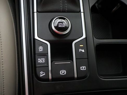 Used 2025 Kia Sorento S w/ Panoramic Sunroof Package FWD image 55