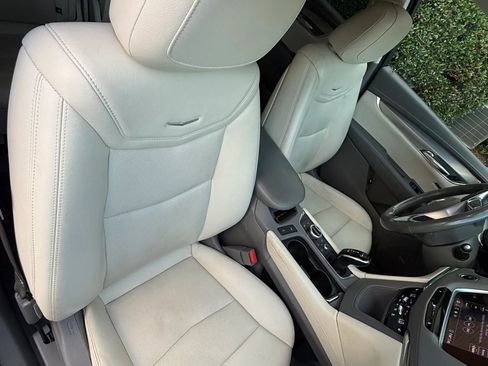 Used 2020 Cadillac XT5 Premium Luxury FWD image 51