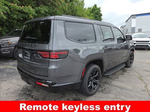 Used 2023 Jeep Wagoneer Series II AWD/4WD image 7
