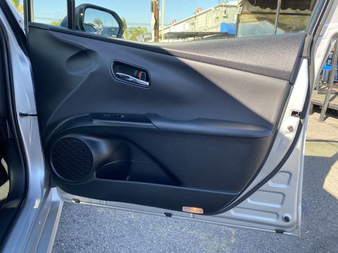 Used 2016 Toyota Prius Two FWD image 22