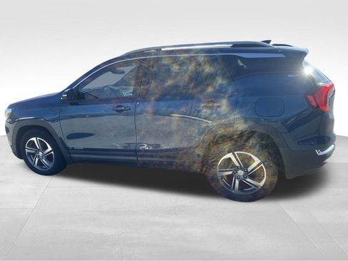 Used 2020 GMC Terrain SLT image 16
