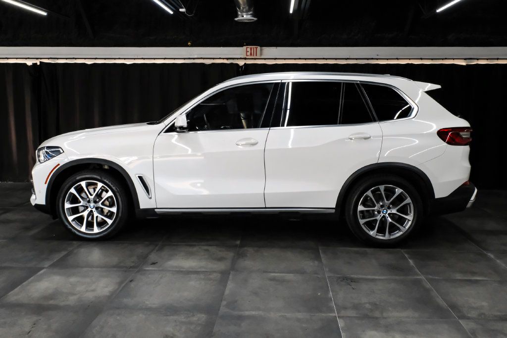 Used 2019 BMW X5 xDrive40i w/ Executive Package AWD/4WD image 12