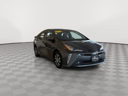 Used 2019 Toyota Prius XLE w/ Advanced Technology Package image 2