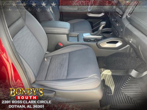 Used 2023 Nissan Frontier SV w/ SV Convenience Package image 18