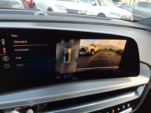 Certified 2024 Cadillac Lyriq Luxury image 30