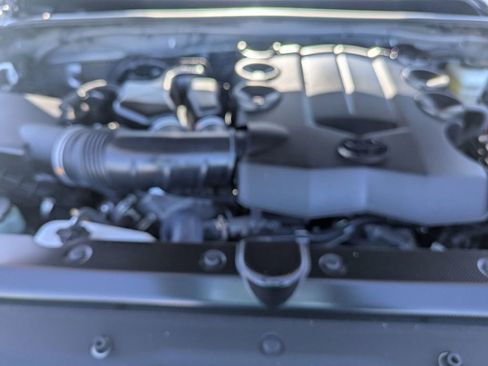 Used 2023 Toyota 4Runner SR5 Premium image 32