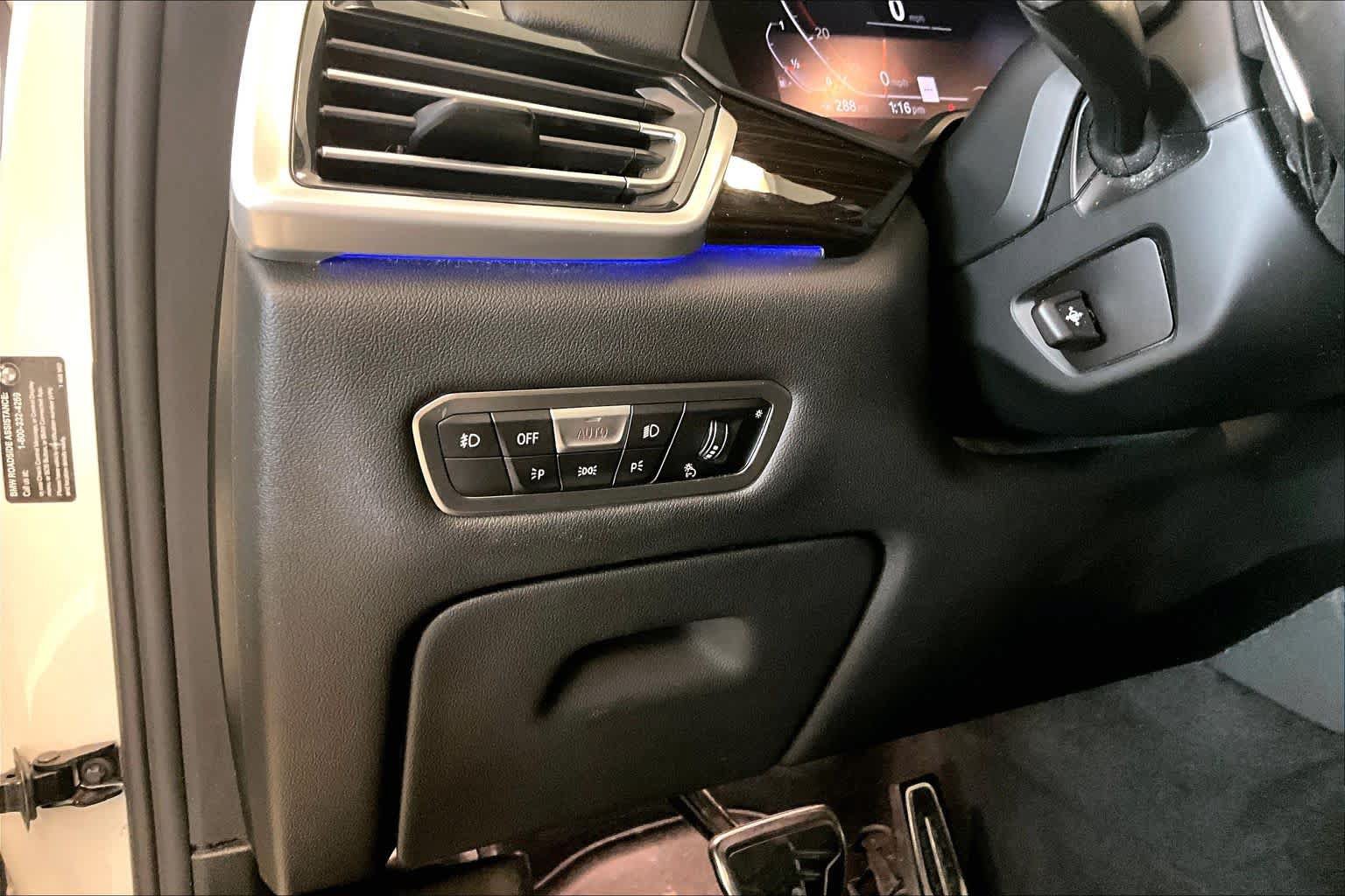 Used 2020 BMW X5 xDrive40i w/ M Sport Package AWD/4WD image 31