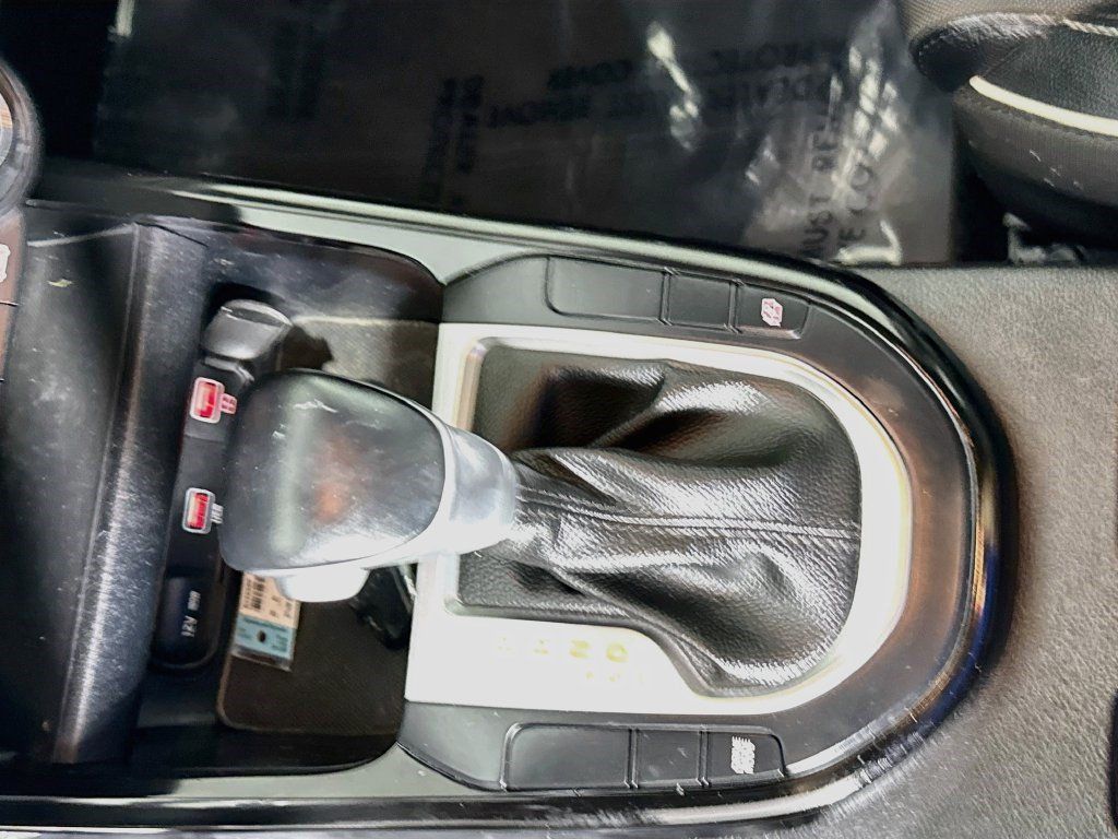 Used 2022 Kia Forte GT-Line w/ GT-Line Technology Package FWD image 19
