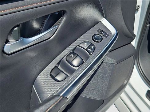 Used 2022 Nissan Sentra SR FWD image 12