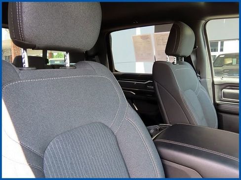 Certified 2019 RAM 1500 Big Horn AWD/4WD image 9