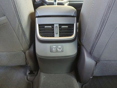 Used 2025 Subaru Legacy Premium image 31