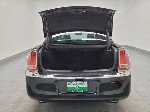 Used 2014 Chrysler 300 RWD image 29