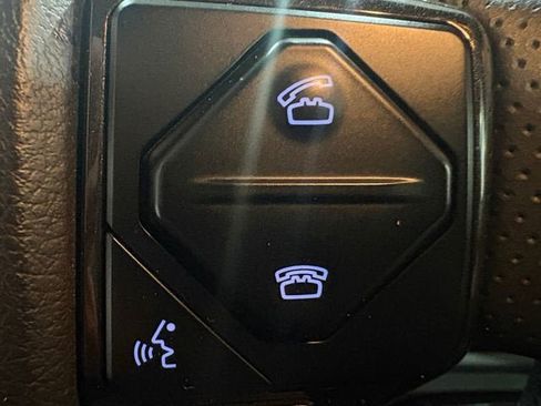 Used 2019 Toyota 4Runner TRD Off-Road Premium image 11