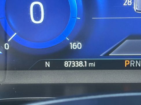 Used 2020 Ford Escape Titanium image 30