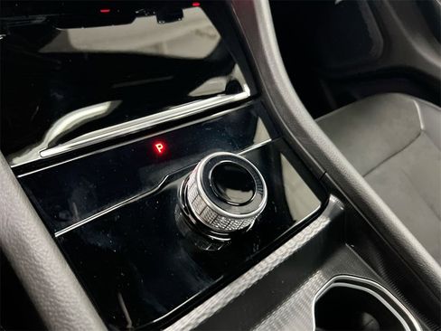 New 2025 Jeep Grand Cherokee L Altitude image 14