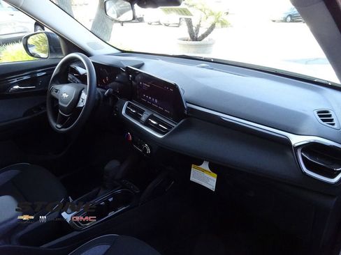 New 2026 Chevrolet TrailBlazer LS image 15