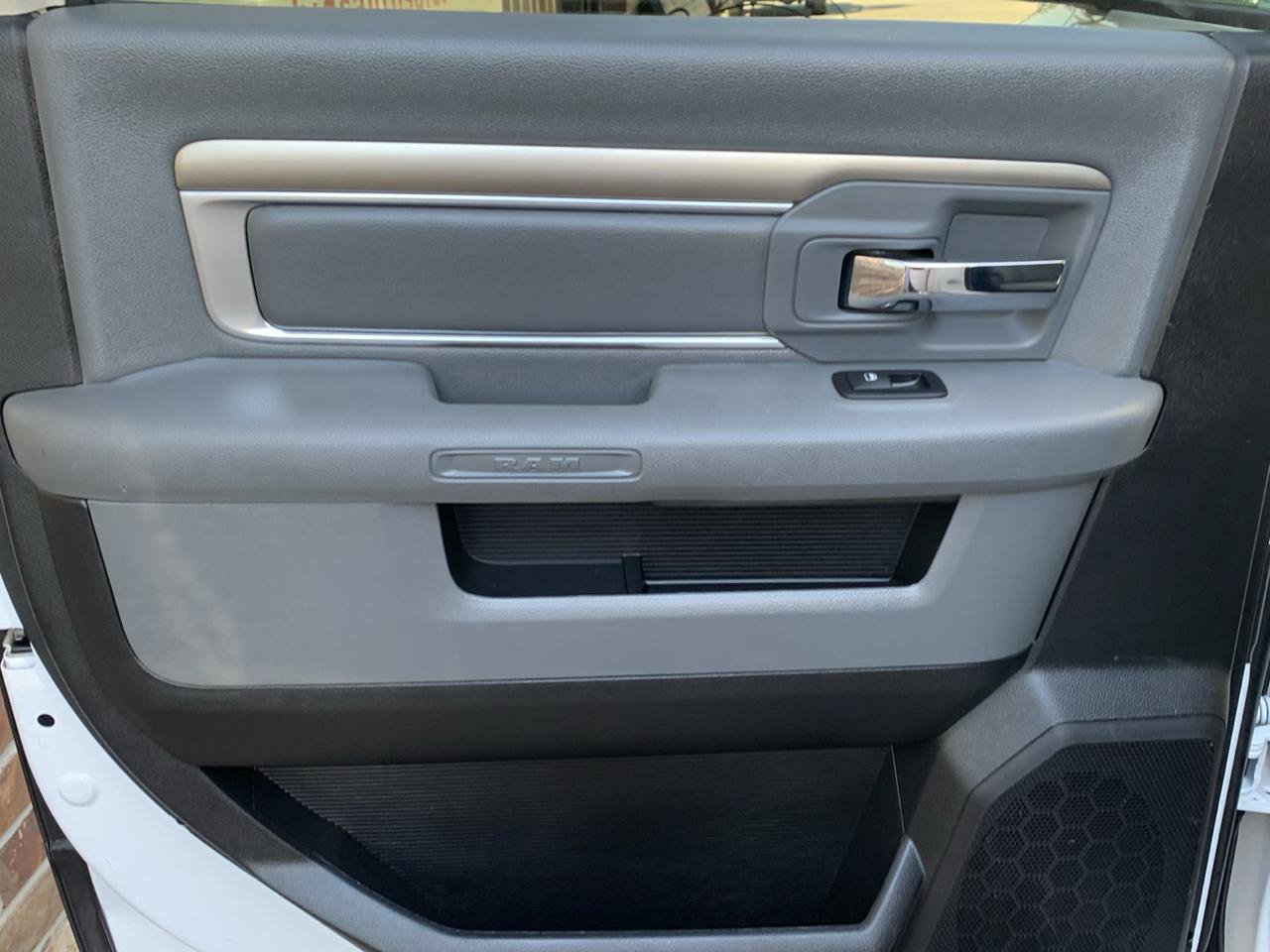 Used 2017 RAM 2500 SLT AWD/4WD image 21
