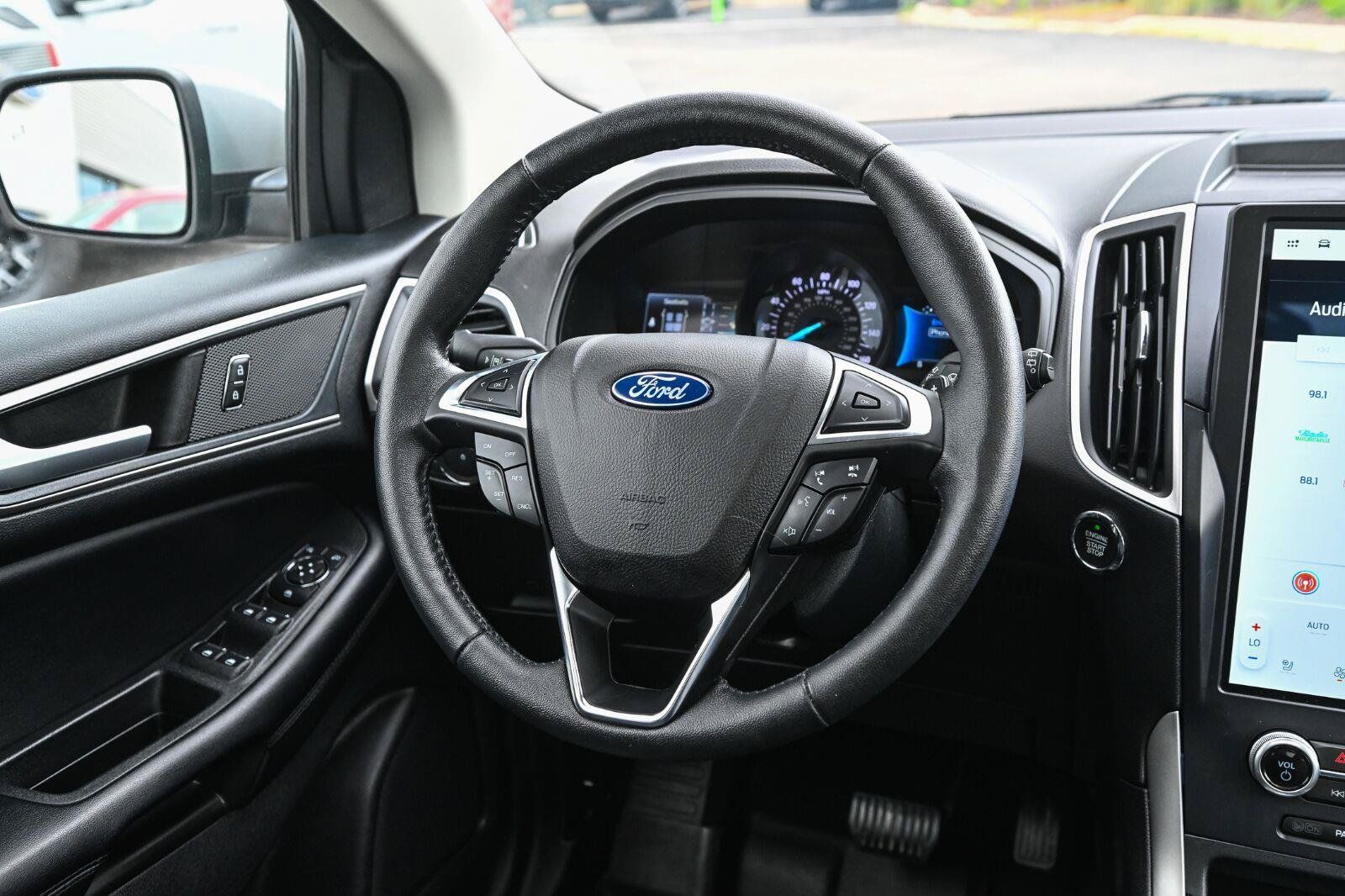 Used 2022 Ford Edge SEL w/ Convenience Package AWD/4WD image 33