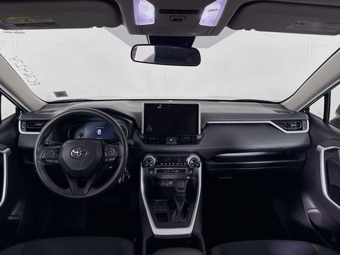 Certified 2023 Toyota RAV4 LE AWD/4WD image 21