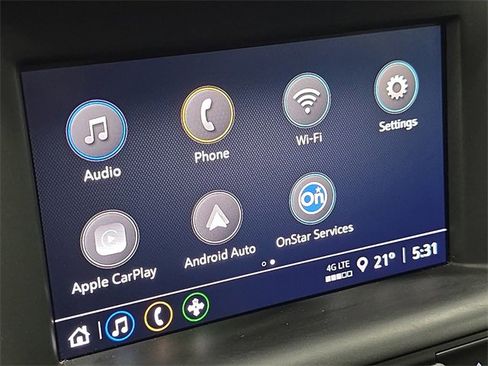 Used 2024 GMC Terrain SLE image 21