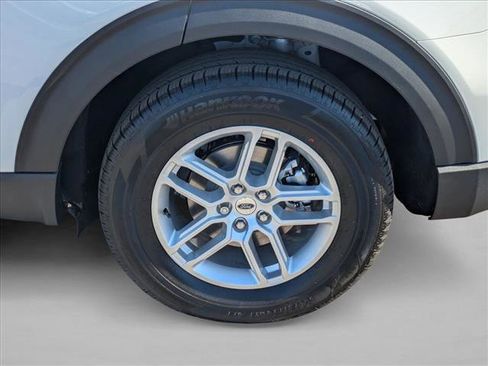 New 2026 Ford Explorer Active image 10