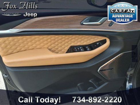 Certified 2023 Jeep Grand Cherokee Summit AWD/4WD image 15