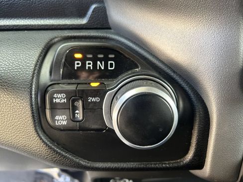 Used 2024 RAM 2500 Big Horn AWD/4WD image 14