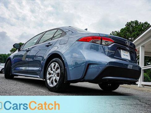 Used 2021 Toyota Corolla LE FWD image 4