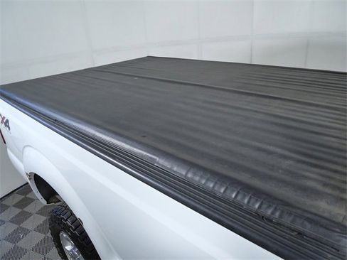 Used 2015 Ford F350 XLT image 11