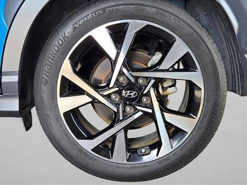 Used 2022 Hyundai Kona Limited FWD image 24