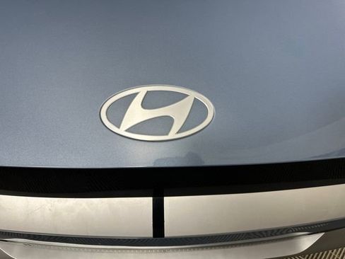 Certified 2025 Hyundai Ioniq 5 SEL image 9