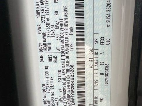 New 2024 Ford E-Transit Low Roof image 26