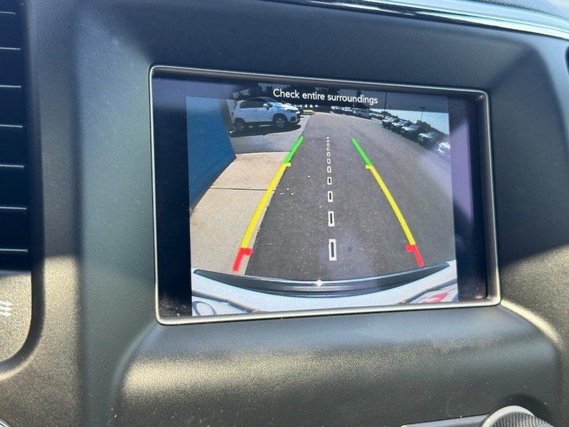Used 2018 Jeep Grand Cherokee Limited AWD/4WD image 21
