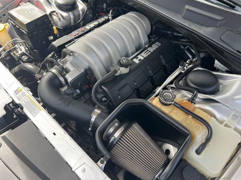 Used 2009 Dodge Challenger SRT8 w/ SRT Option Group II image 13