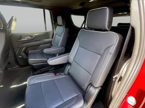Used 2026 GMC Yukon XL Elevation w/ Elevation Premium Package RWD image 21